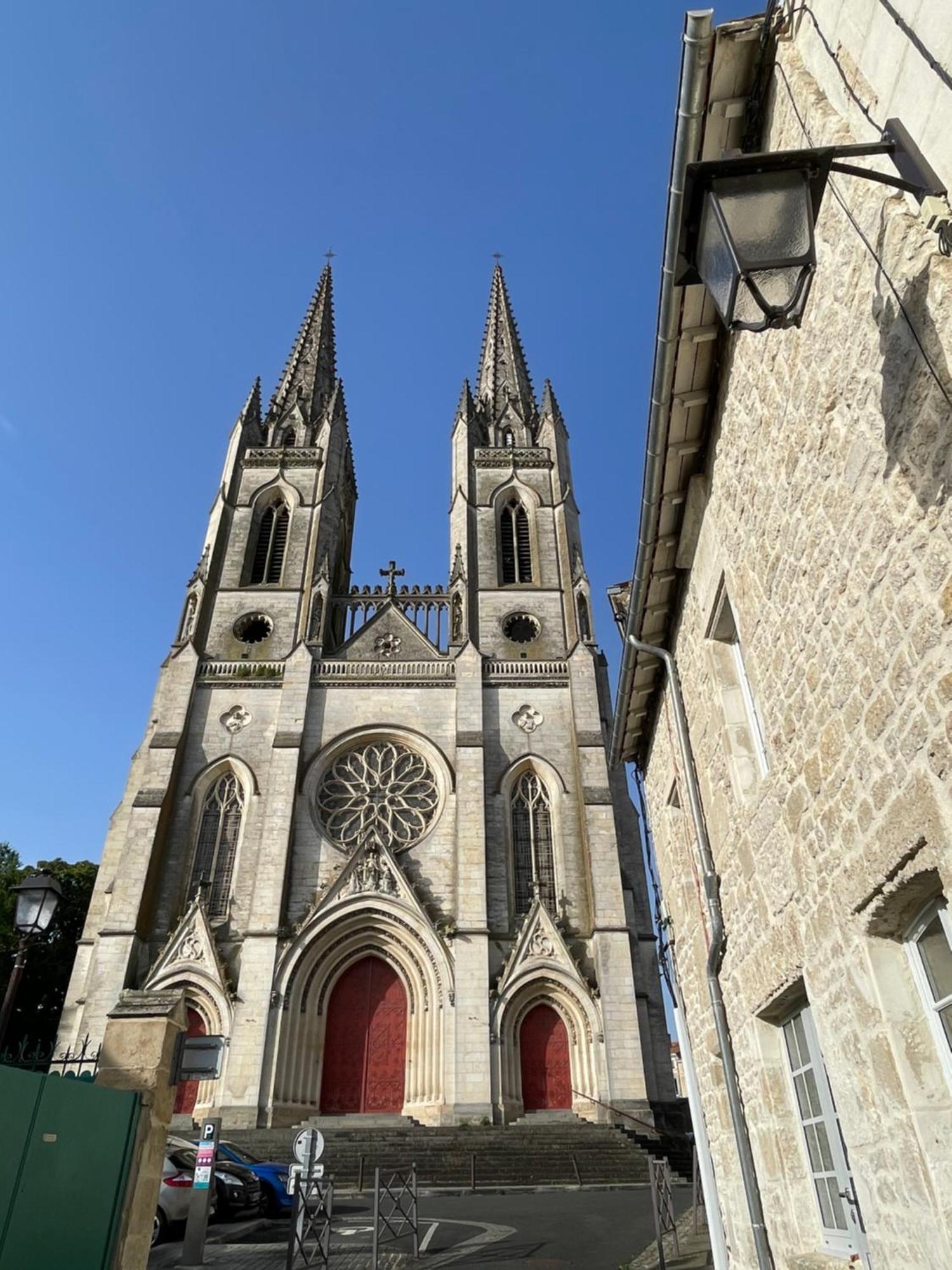 Appartamento Chez Jean-Yves Et Zoe - Le Saint Andre - Au Calme, Tres Propre, Proche Parkings, Clim Niort Esterno foto